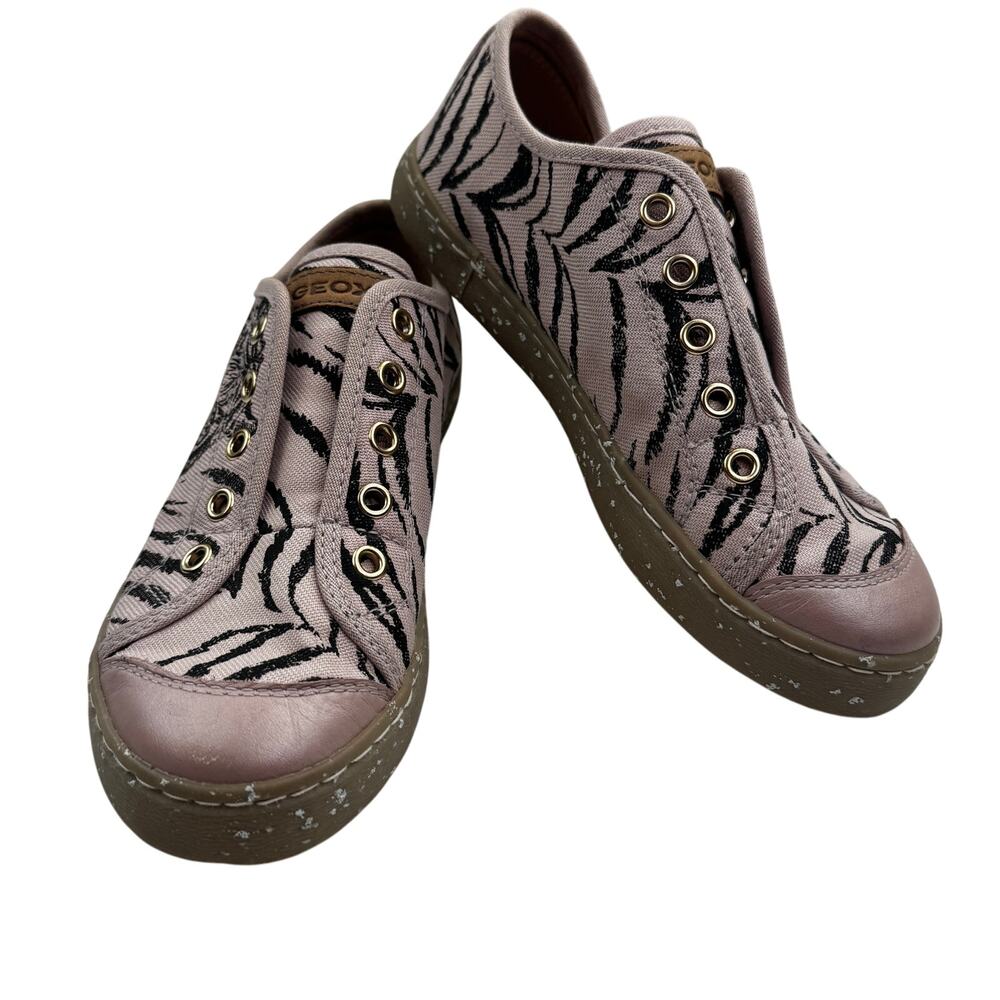 Geox Respira WWF Tiger Print Pink/Black Comfort Slip On Sneakers Girls Size 1